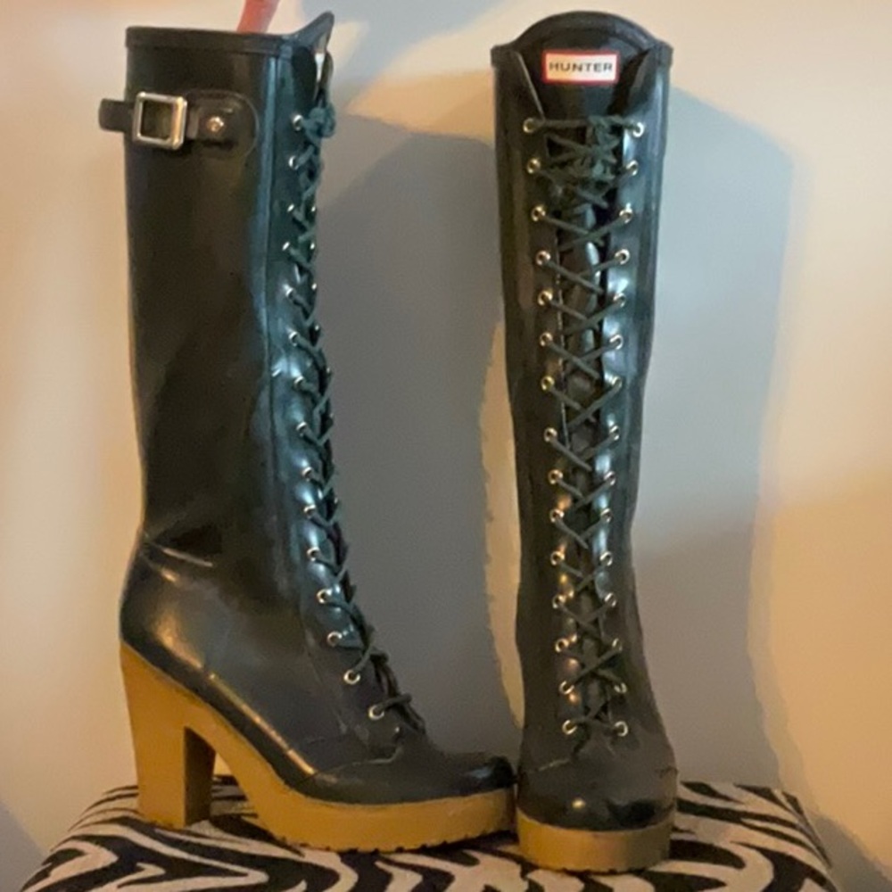 Army Green Hunter Boots Made 15 years ago never worn